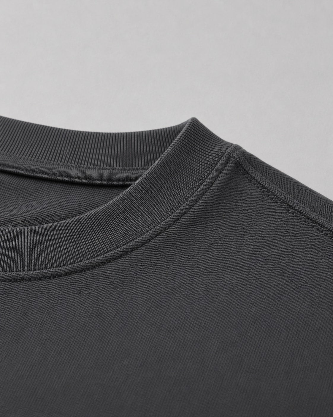 Essential Oversized T-Shirt in Dark Gray, fabric and construction detail