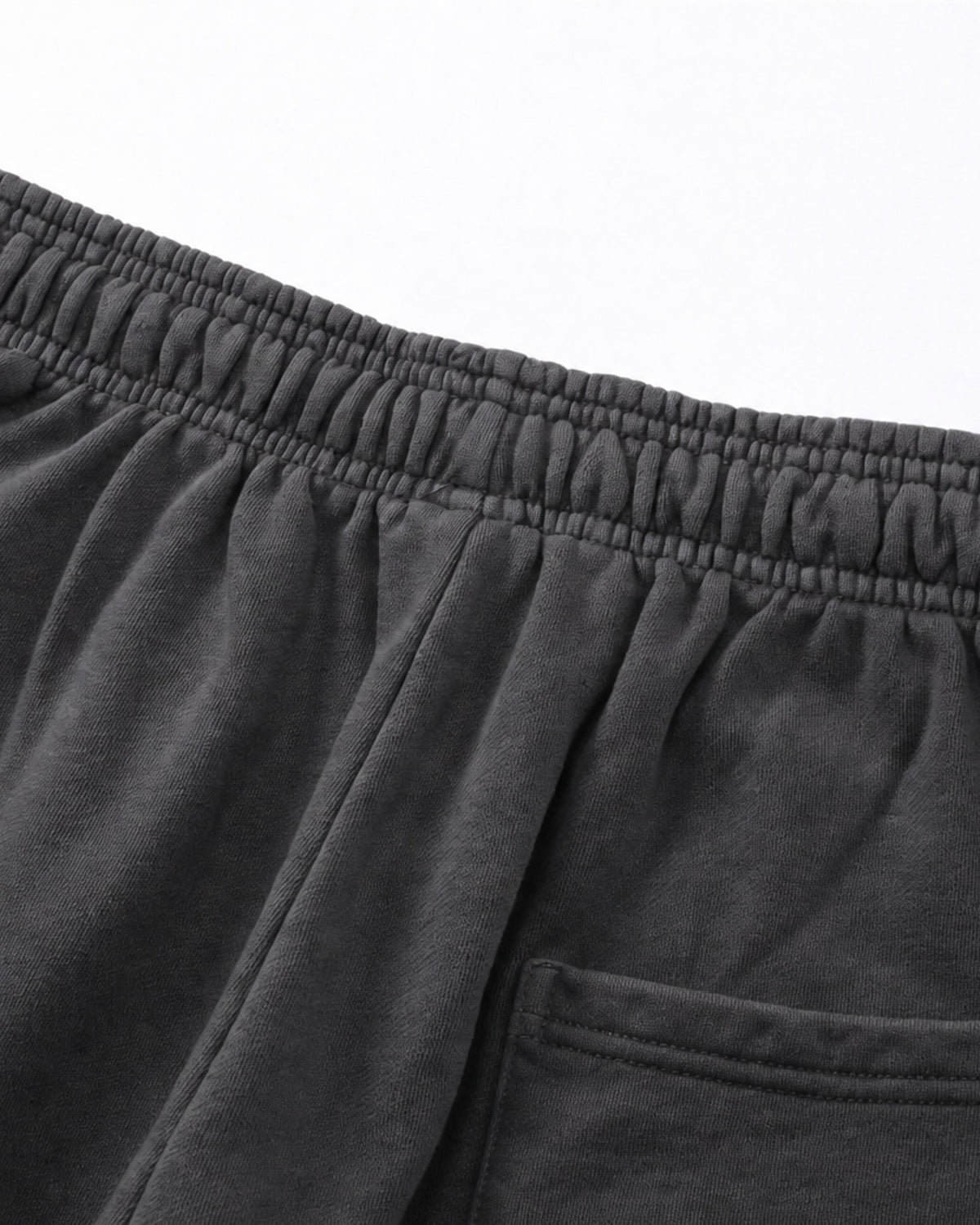 Essential Relaxed Short in Dark Gray, fabric and construction detail