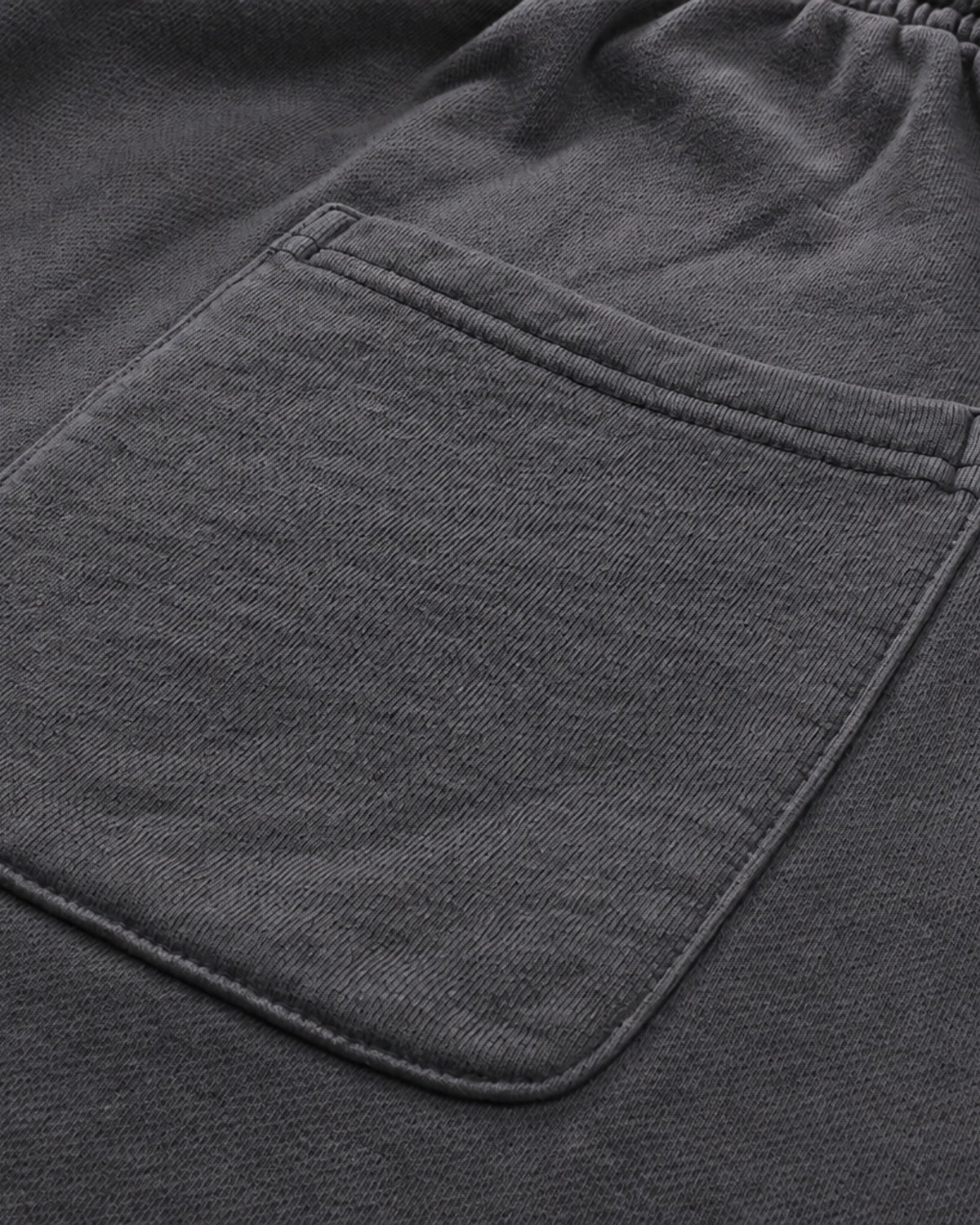 Essential Relaxed Short in Dark Gray, fabric and construction detail