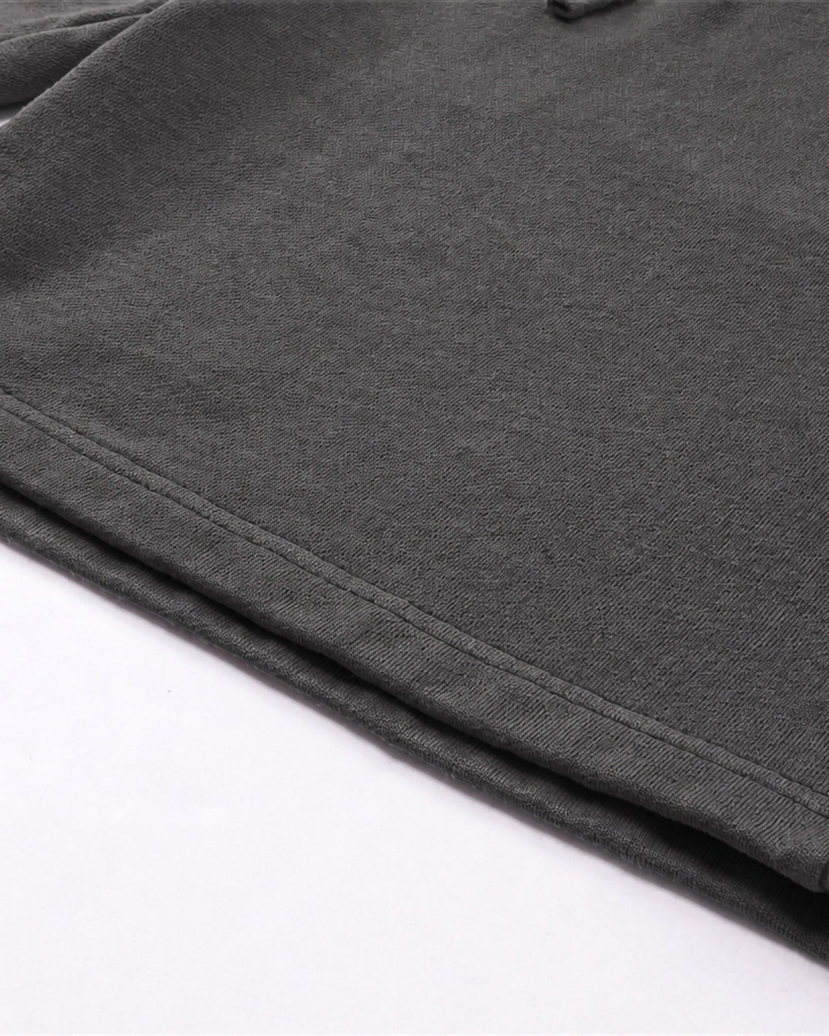 Essential Relaxed Short in Dark Gray, fabric and construction detail