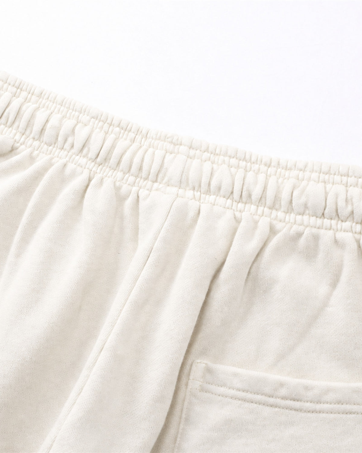 Essential Relaxed Short in Off-White, fabric and construction detail