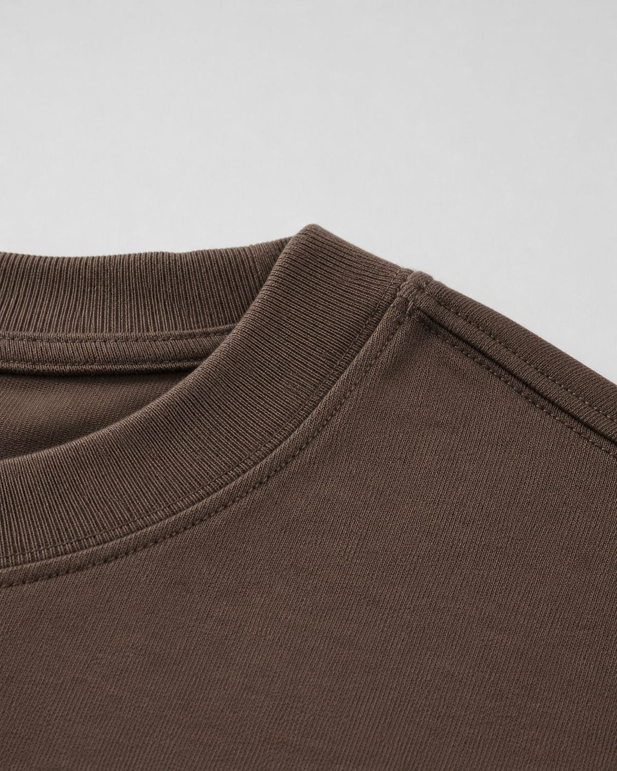 Reinforced ribbed collar